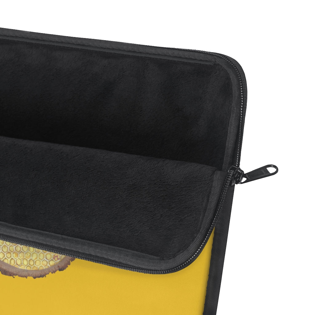 Janelle Lotz, Honeycomb Laptop Sleeve